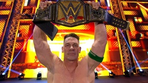 Cena Retains WWE Title Amidst Rollins' Betrayal; Sikoa Crowned New US Champion at Night of Champions
hoặc
Rollins' Interference Helps Cena Defeat Punk; New King, Queen, and US Champion Emerge at WWE Night of Champions