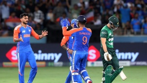 India Dominates Pakistan in Lopsided Asia Cup Clash, Exposing Skill Gap