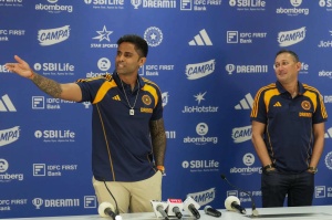 Shubman Gill's Rise Intensifies Pressure on Suryakumar Yadav to Reclaim Top Form