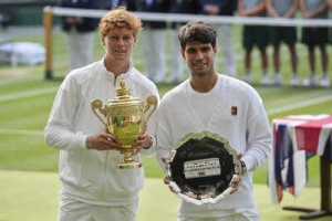 Alcaraz and Sinner Set to Clash in US Open Final for No. 1 Ranking, Cementing 