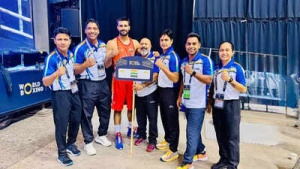 Lakshya Chahar Advances to Pre-Quarters at World Boxing Championships; Bartwal Eliminated