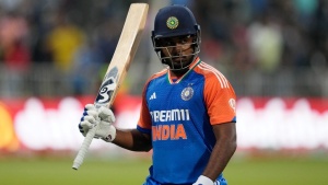 Gavaskar Advocates for Sanju Samson's Inclusion in India's Asia Cup Squad