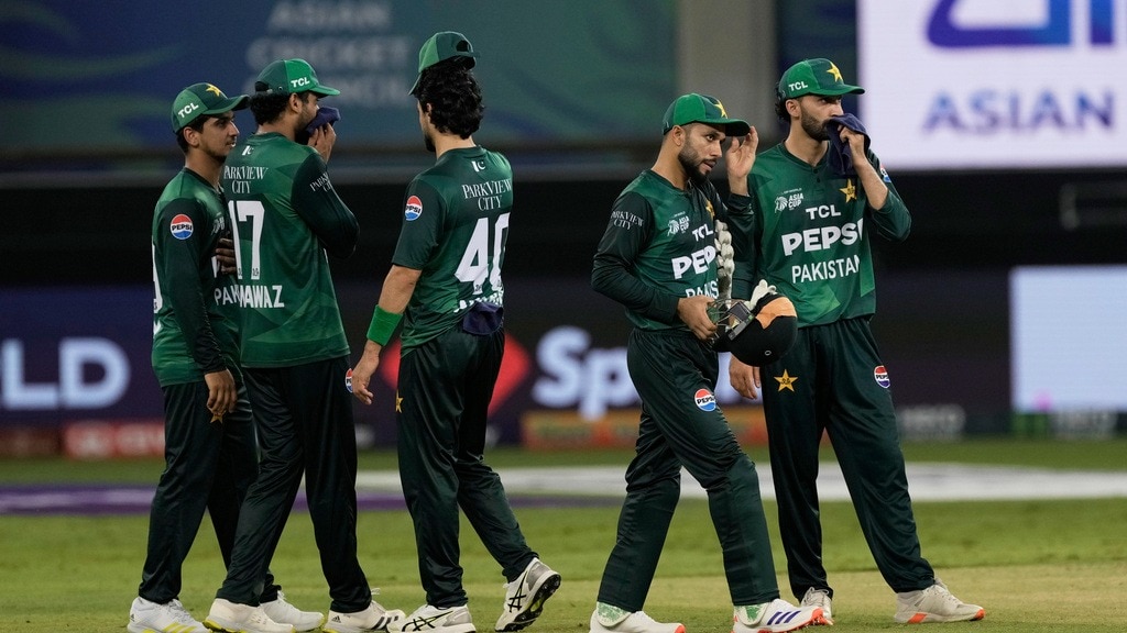 Pakistan players have begun training amid threats of a boycott. (AP Photo) Pakistan team